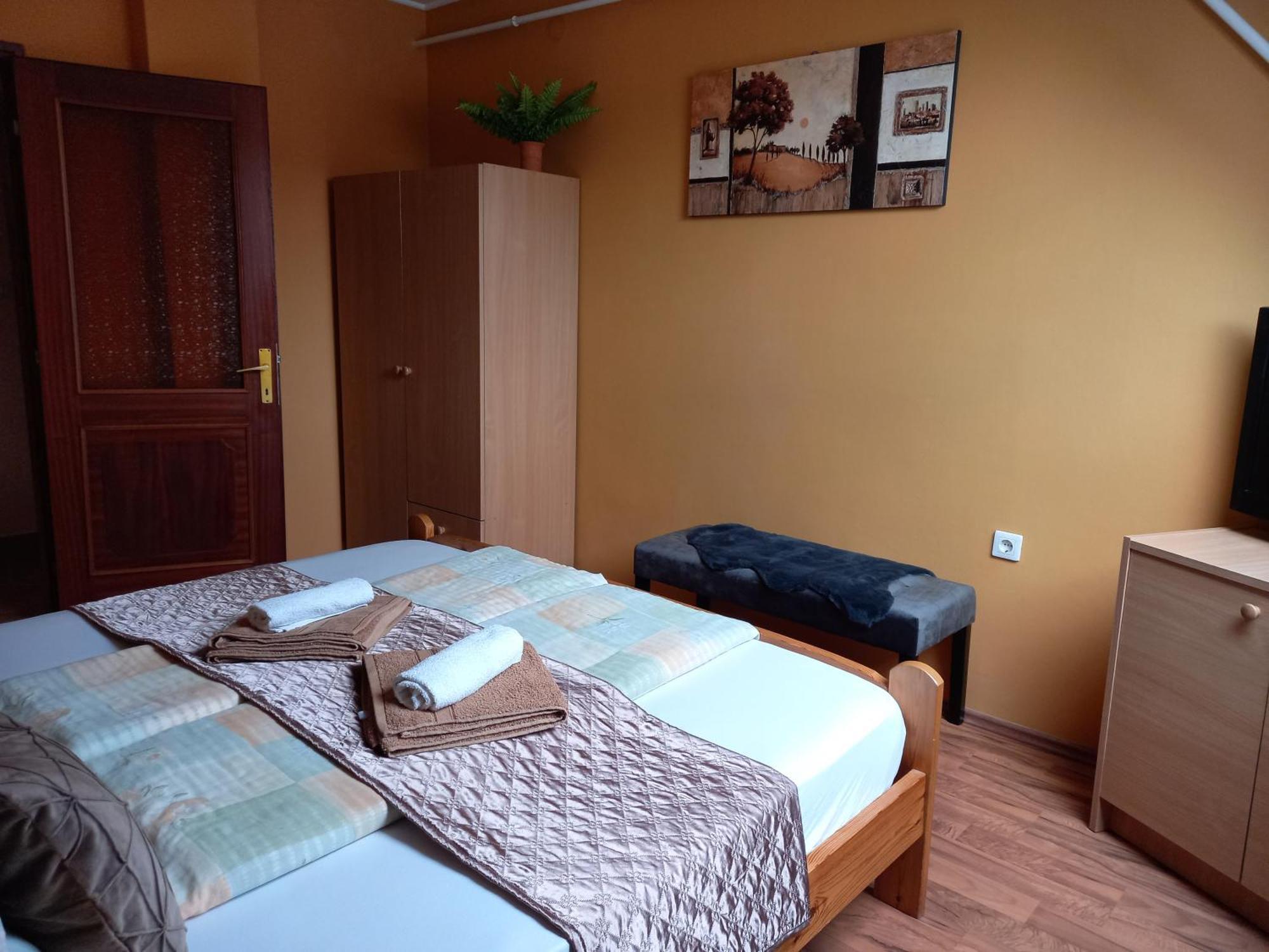 Alfa Apartman Harkány Zewnętrze zdjęcie