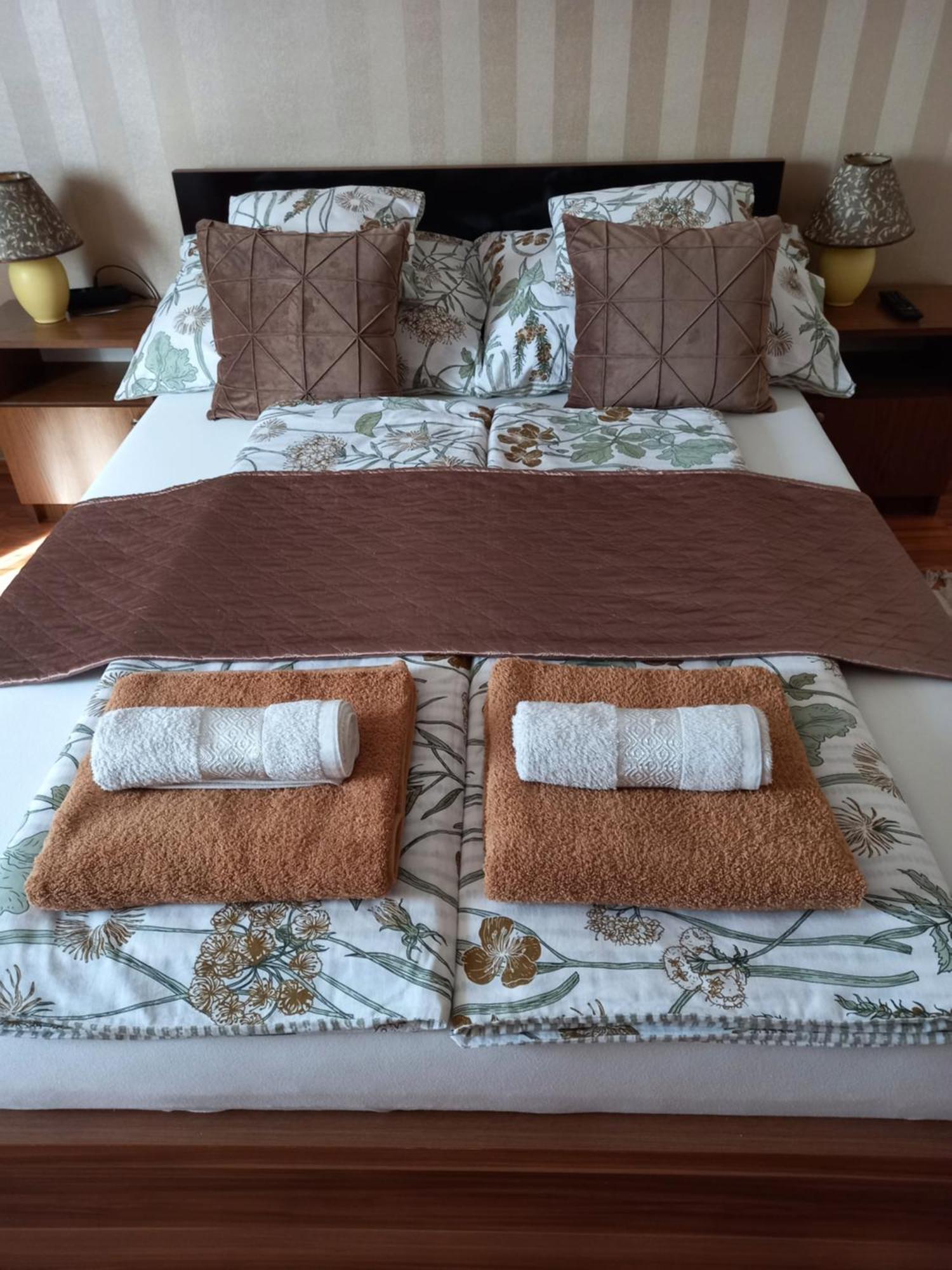Alfa Apartman Harkány Zewnętrze zdjęcie